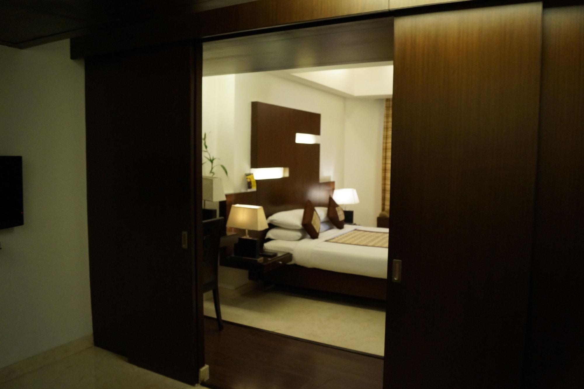 The President Hotel Bengalúr Exteriér fotografie